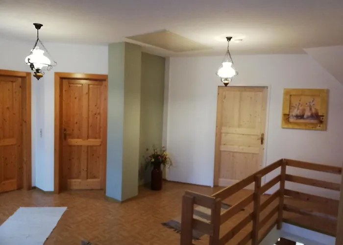 Karin Nyaraló Rieding